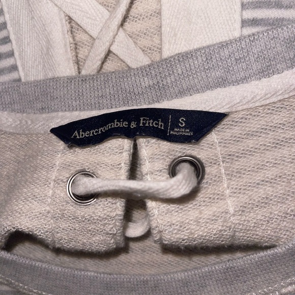 Abercrombie Grey/White Striped Sweatshirt - Picture 3 of 3